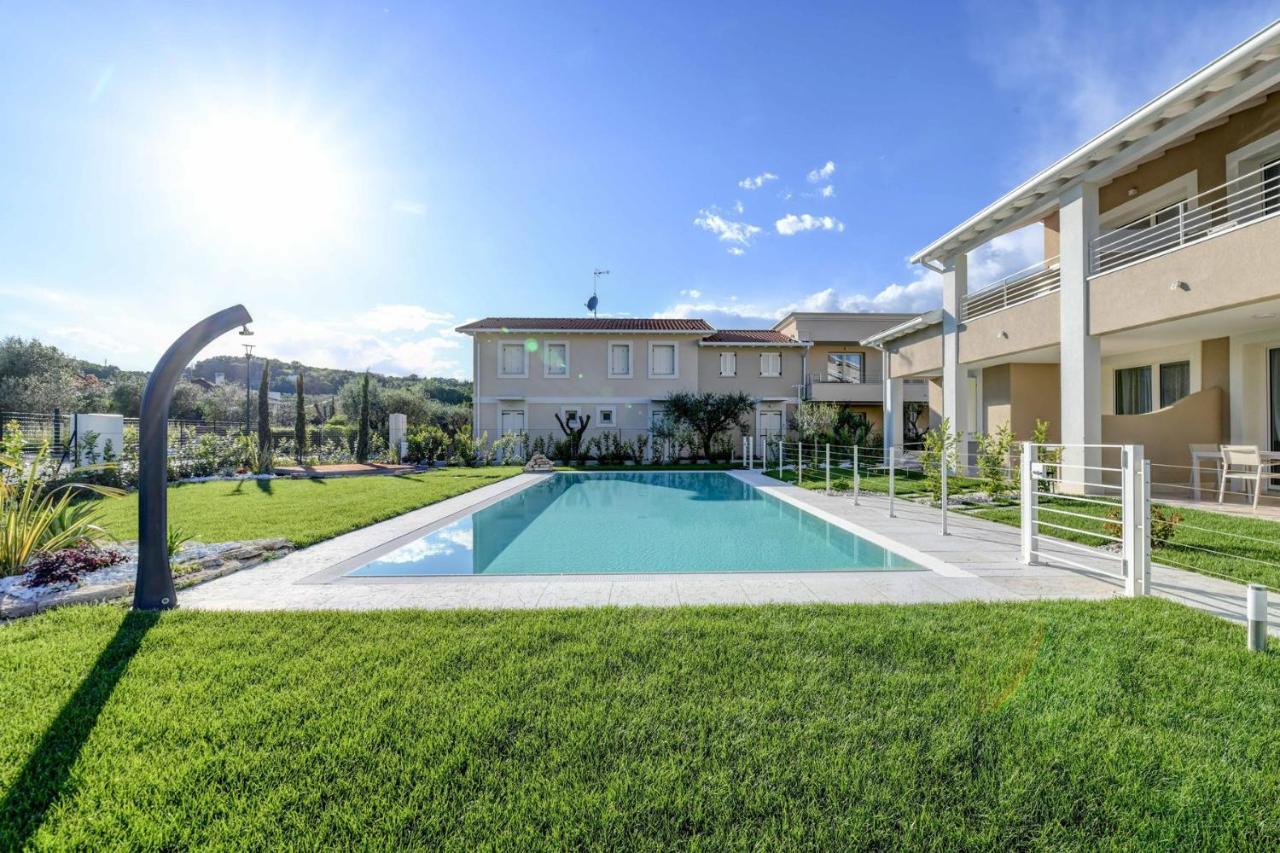 Villa Meri Star Manerba del Garda Exteriör bild