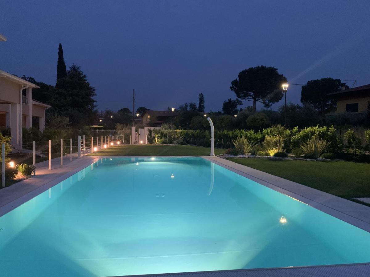 Villa Meri Star Manerba del Garda Exteriör bild